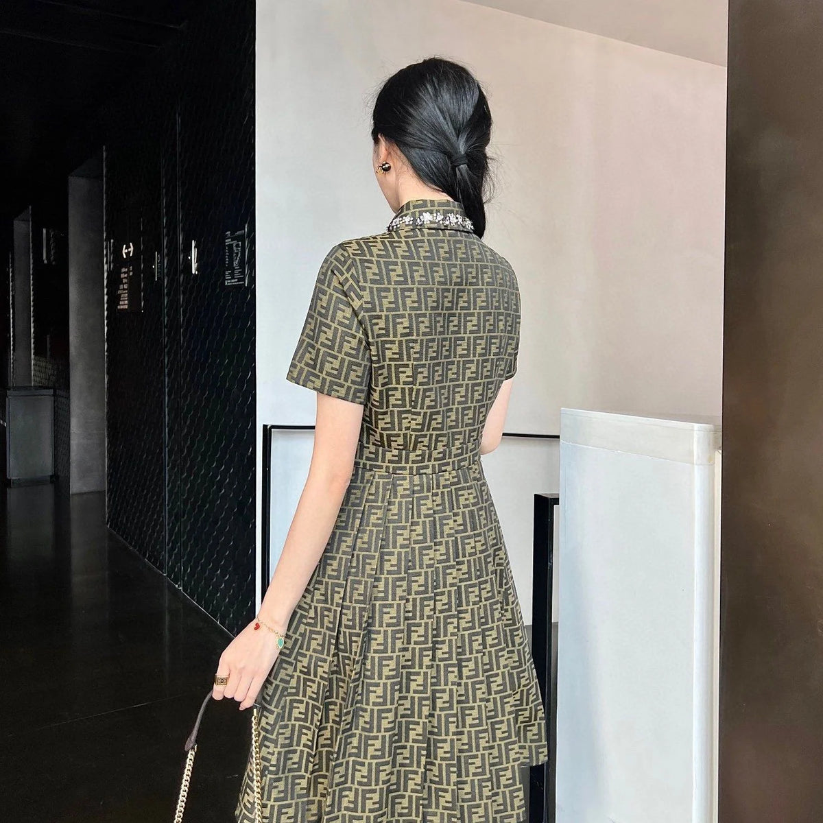 New Shirt Jacquard Letter Tight Waist Dress 1024031929