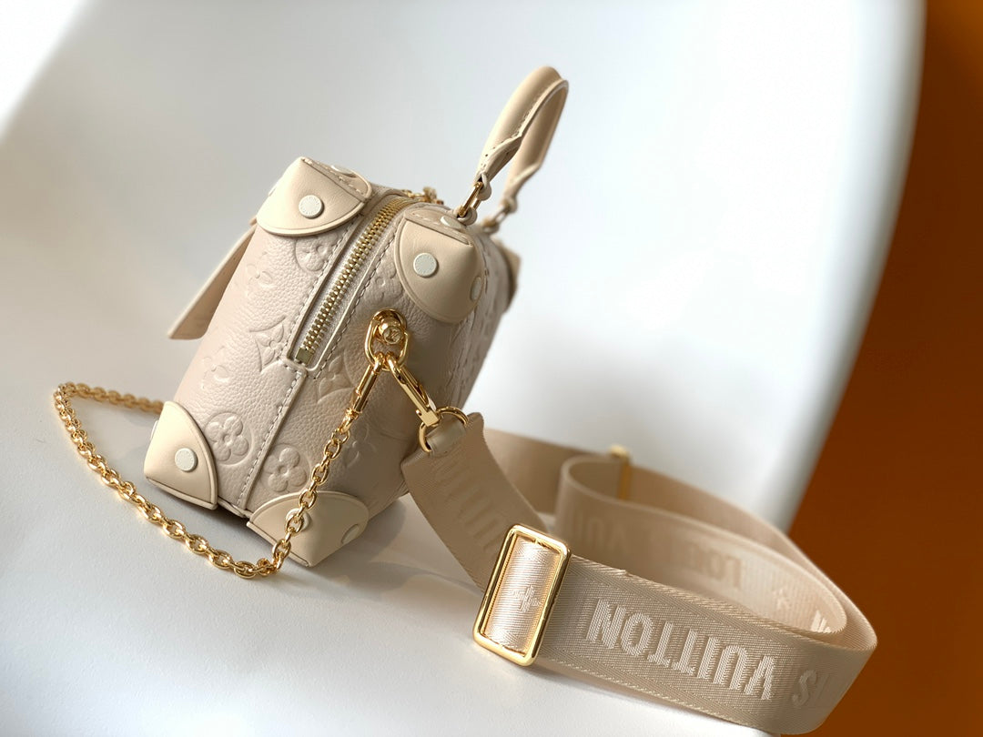 New leather handbags X090201