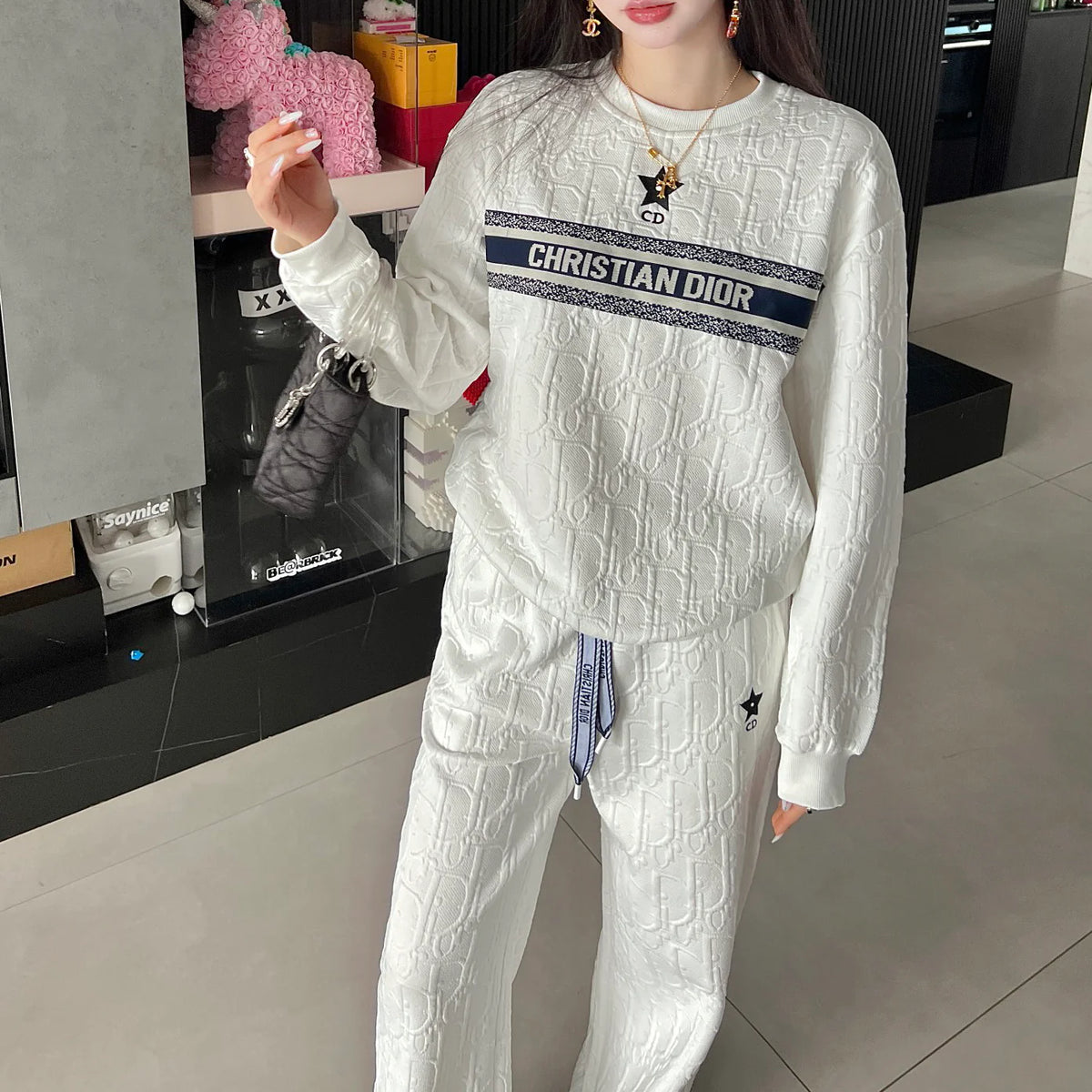 Classic fit fashionable versatile sports suit 1024122307