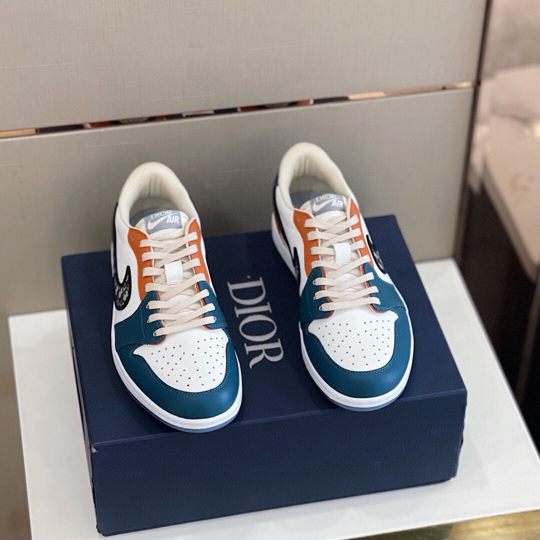 New Fashion Casual New Style Comfortable Sneakers Shoes D18