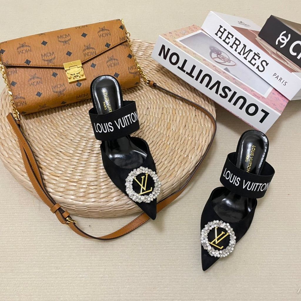 Fashion and versatile women's shoes 1023120101