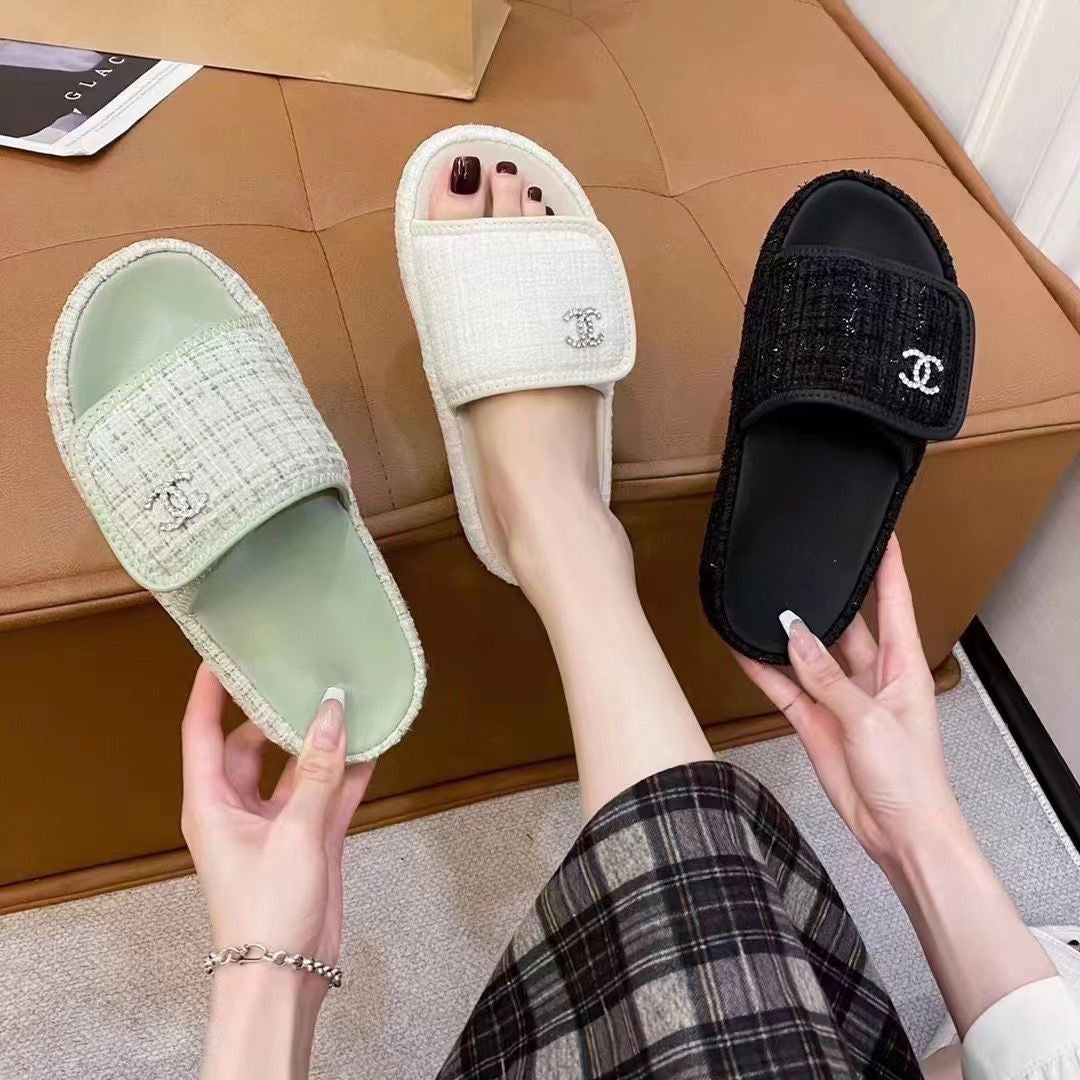 Fashionable French Velcro flip flop PD10053103