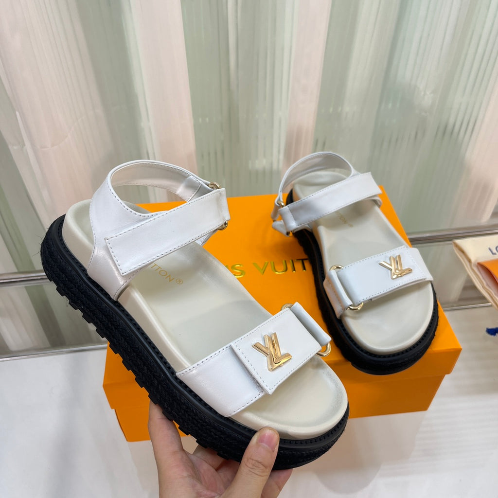 V - Classic Sandals XC07062905