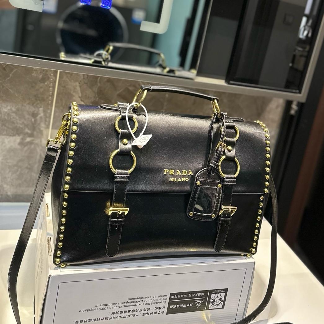 P Fashion Hand-held Crossbody Briefcase 0725031803