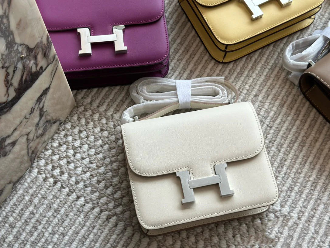 H Ladies Fashion SiLer Buckle Bag 0724021903