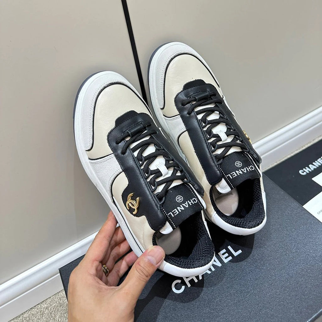 New fashion classic sports sneakers 1024020201