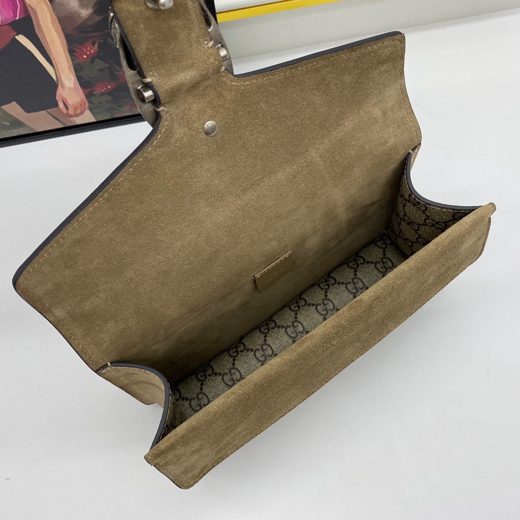 Handmade Leather Handbag Pochette Metis nysus Series