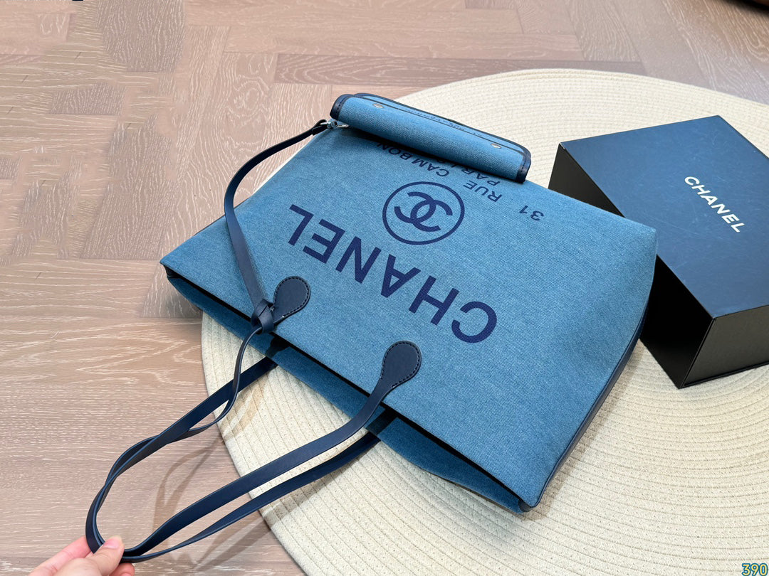 New Style CC Tote Bag 9000927013
