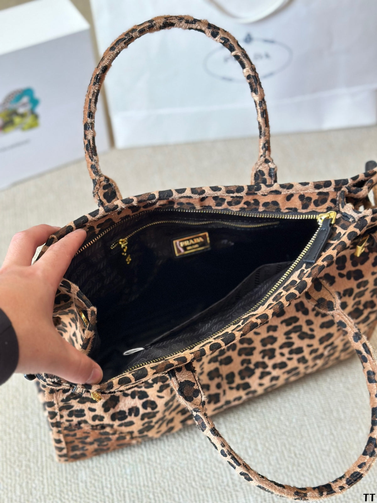 P New leopard print horse hair handbag 0724110404