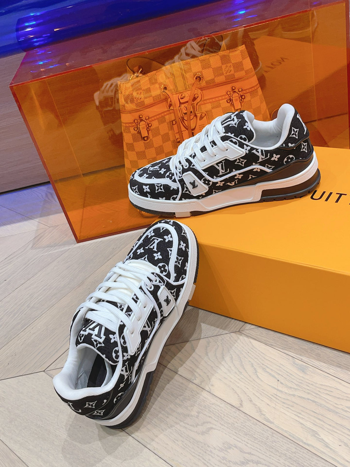 L couple limited series casual denim print sneakers 0725012402