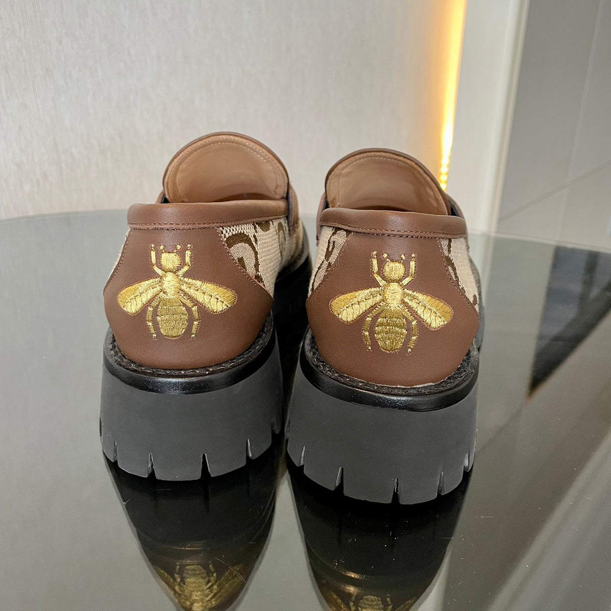 thick-soled loafers 03011