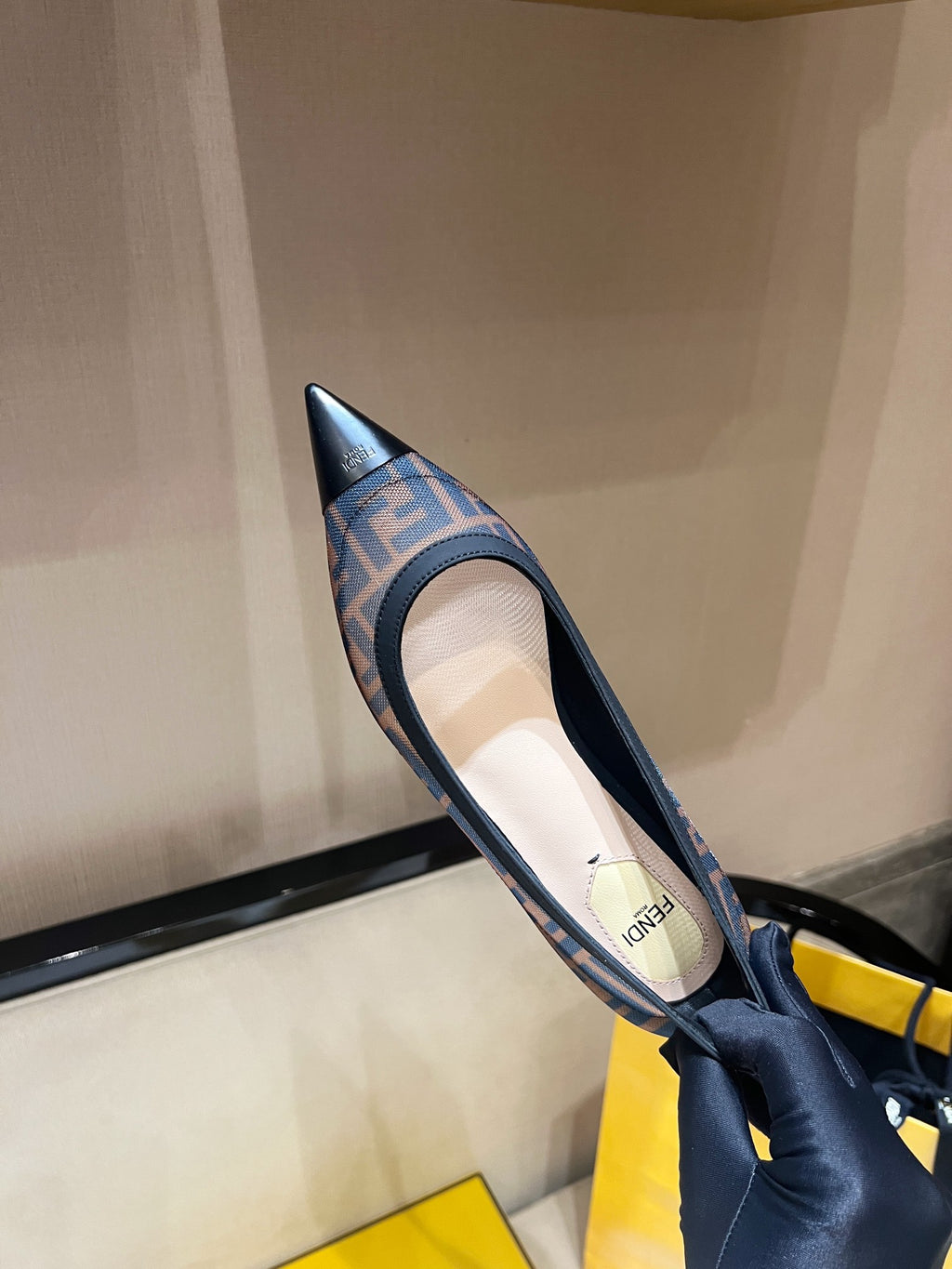 Fashion Pointed Toe Flats 0725030502