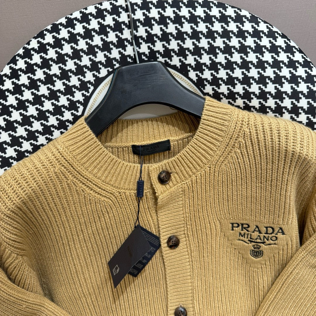 PR V-neck knitted cardigan 1824091807