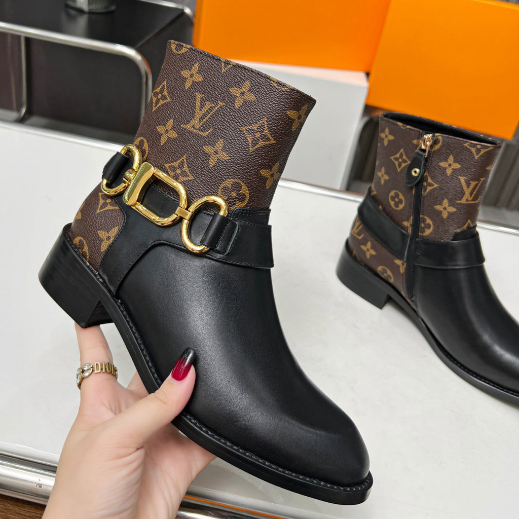 New fashion real cow leather v logo women's bootXC052023111302
