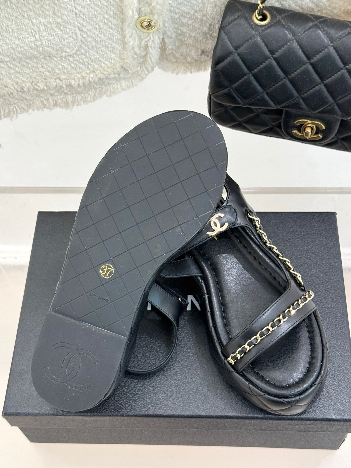 Diamond chain thick-soled platform sandals 0725031110