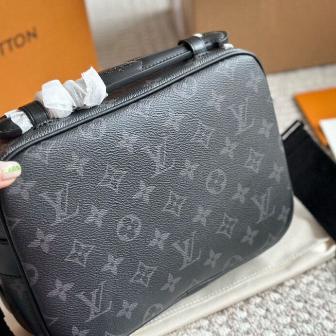 L 24SS Stylish messenger bag fb0424081306
