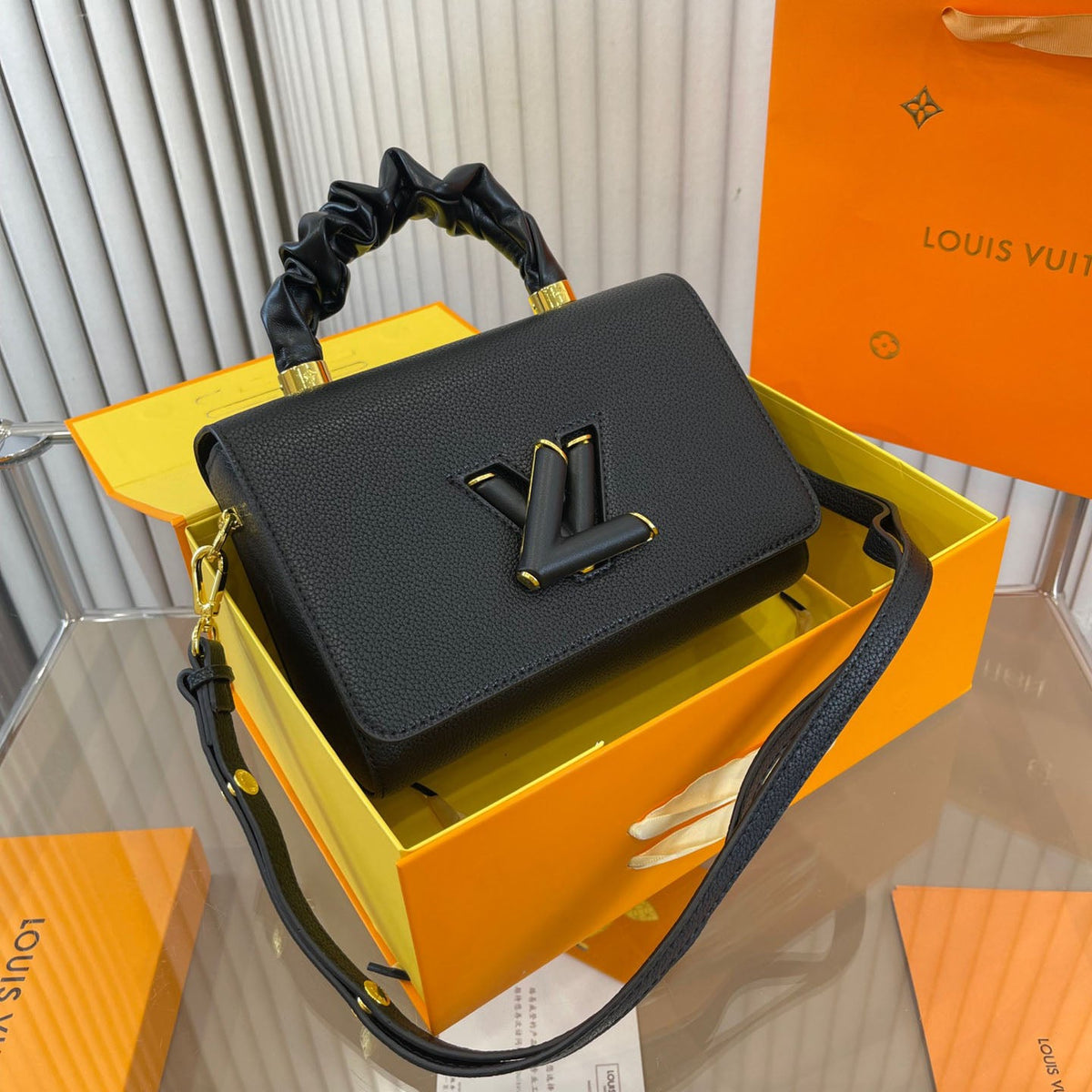 Six-color Low-key Luxury Bag WLFBG23021703