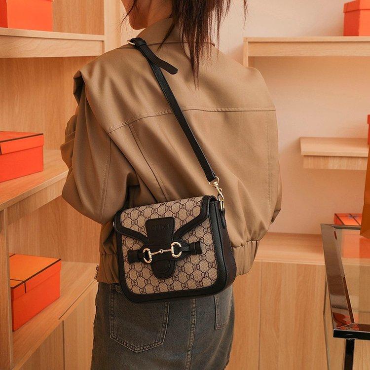 One Shoulder Crossbody Classic Fashion Saddle Bag 0823112803