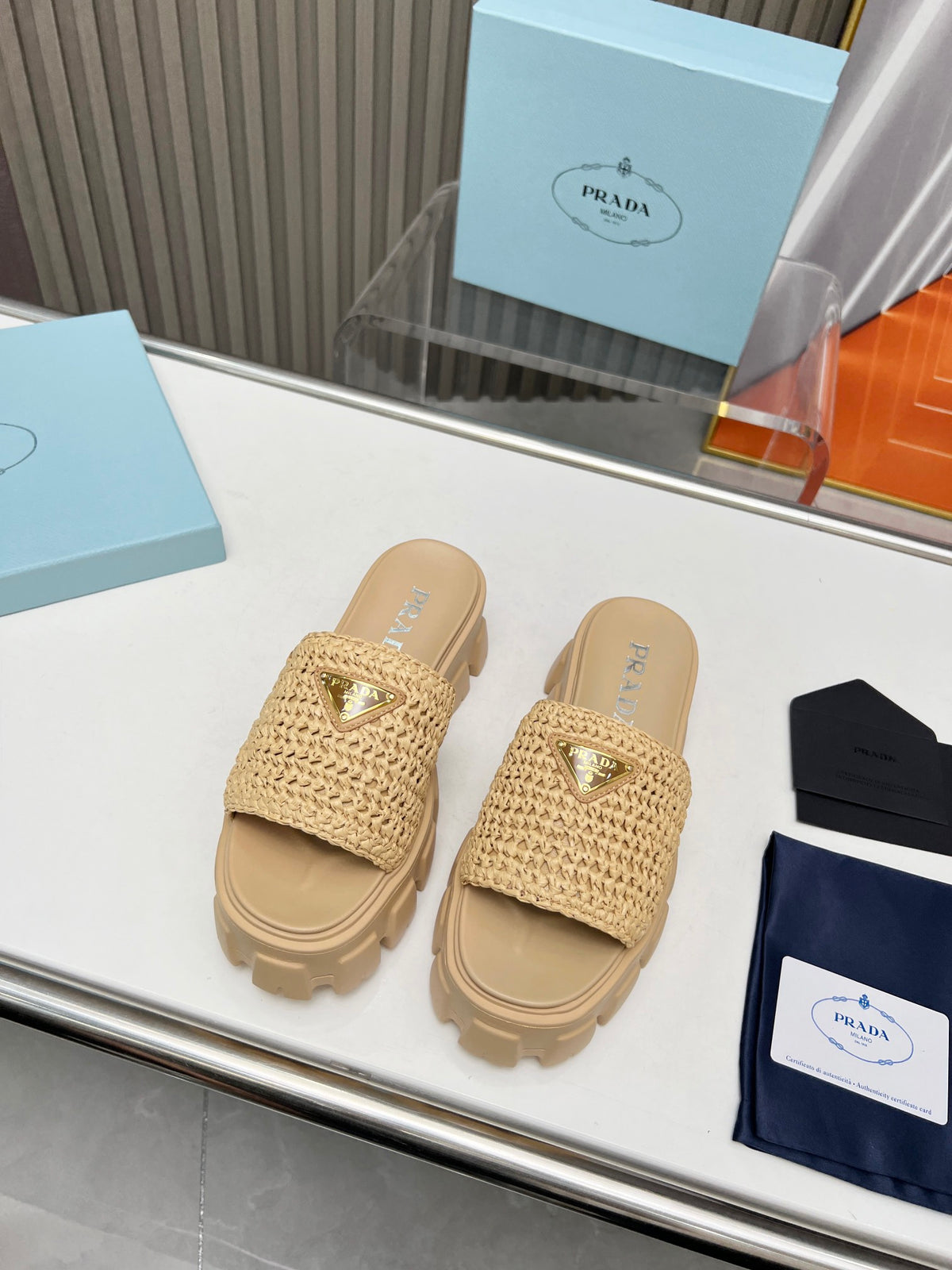 P Spring and Summer Sawtooth Roman Weave Ultra Light Thick Sole 0724071816