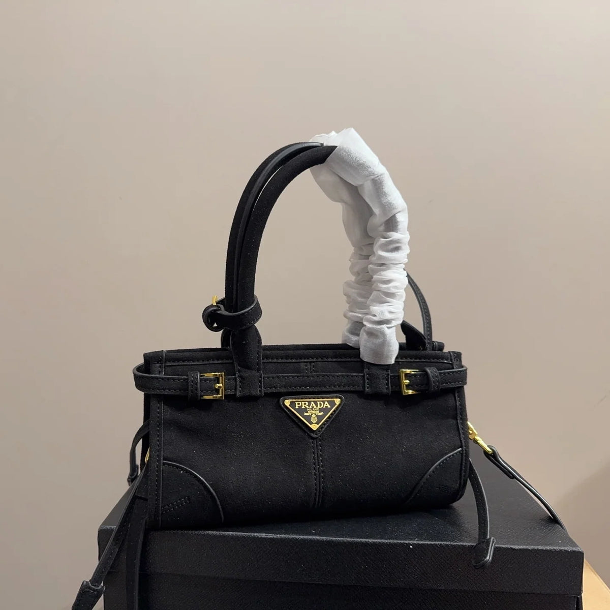 High-end design handbag 1426011304