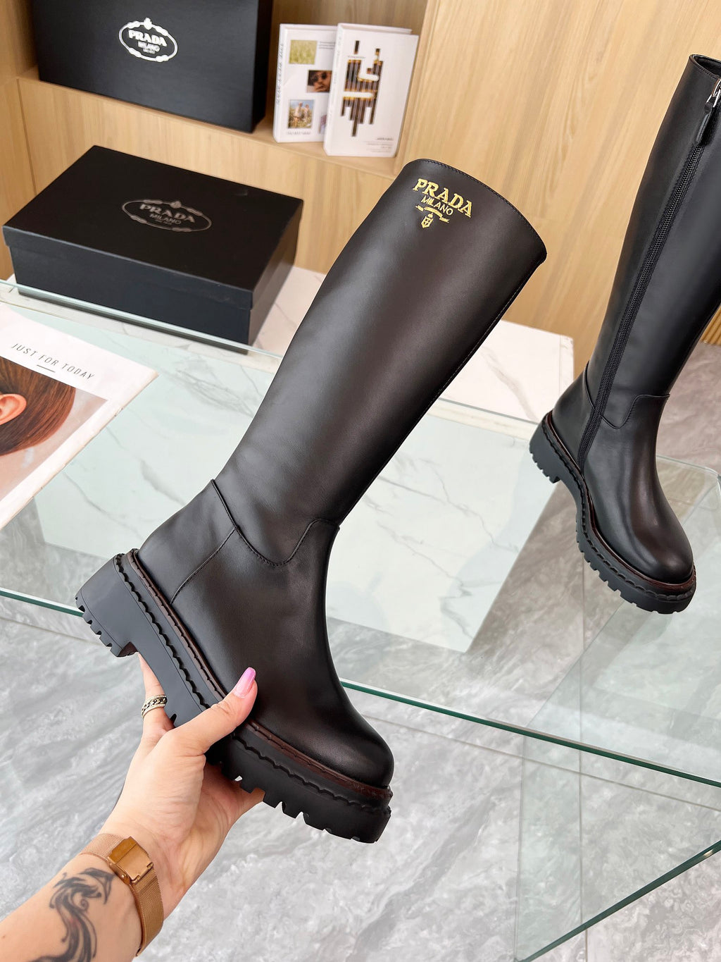 P classic catwalk style boots 0724111303