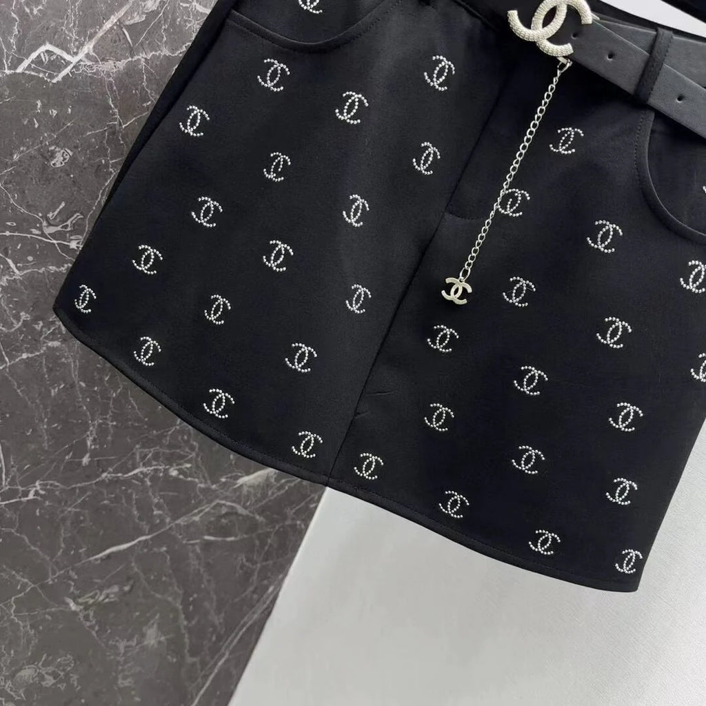 New Entry Light Luxury Spice Girl Full Hot Diamond Skirt 1024040130