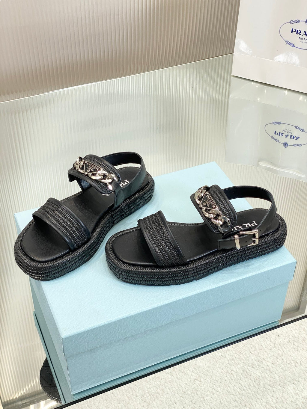 P woven raffia sandals 0724071818