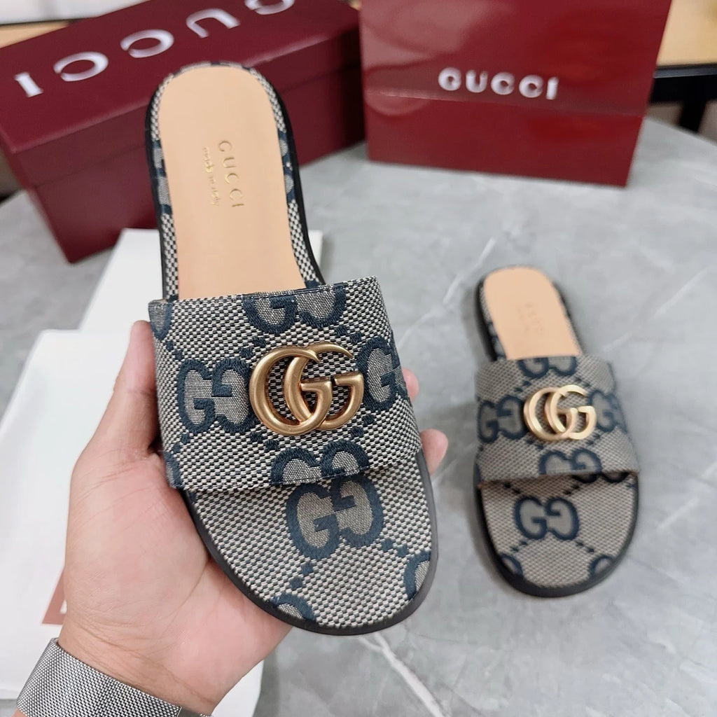 New fashion and versatile flip-flops 1025031908