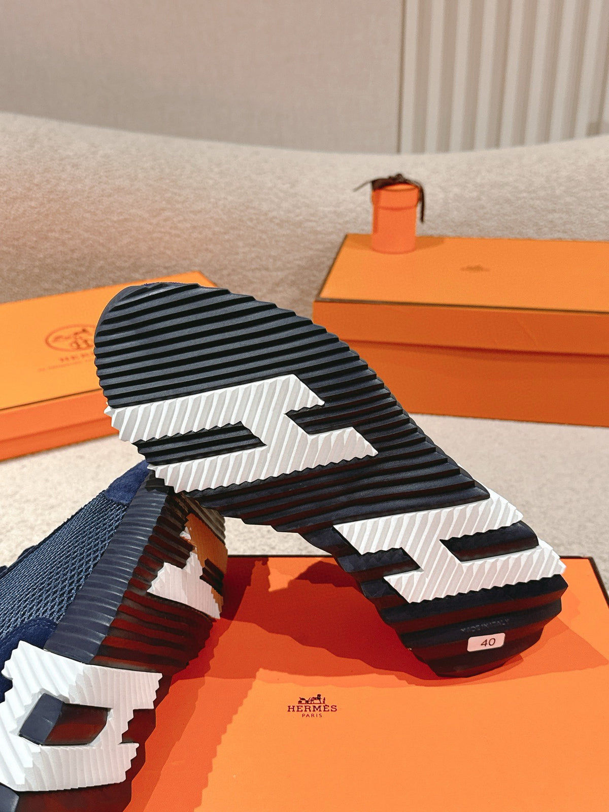 HM Bouncing sneaker 1824111308