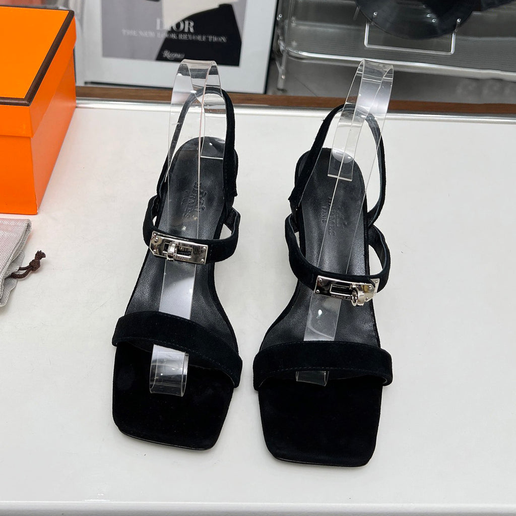 HM classic buckle sandals 1824062606