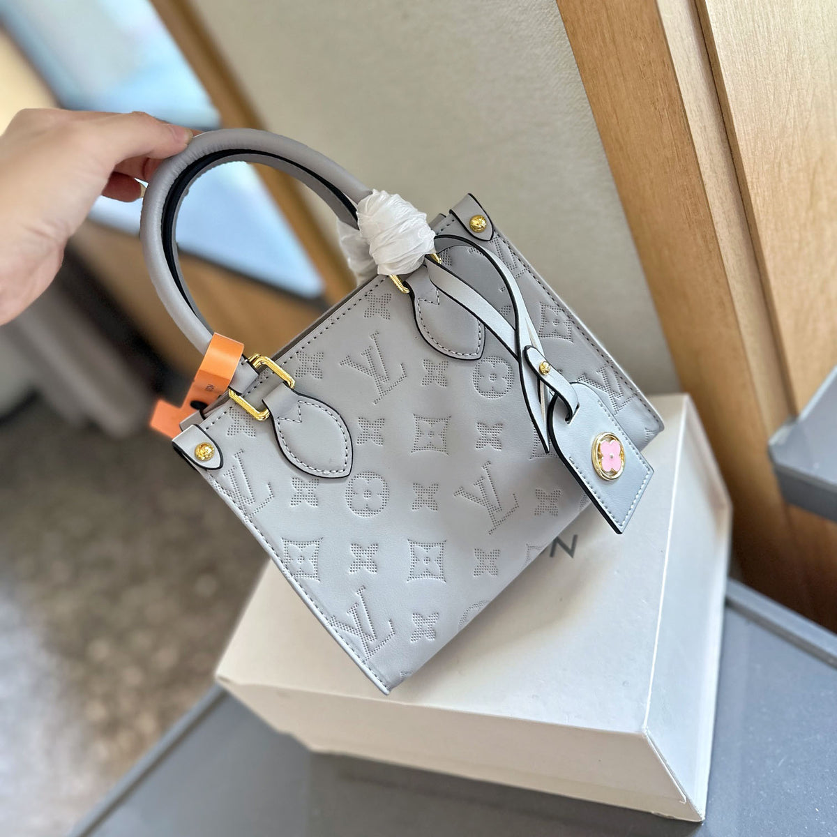 L OnTheGo Small Handbag XC24092429