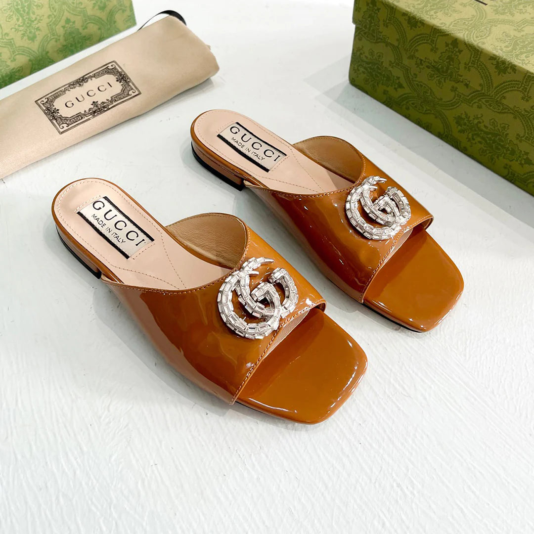 Trendy and versatile casual sandals 0724030506