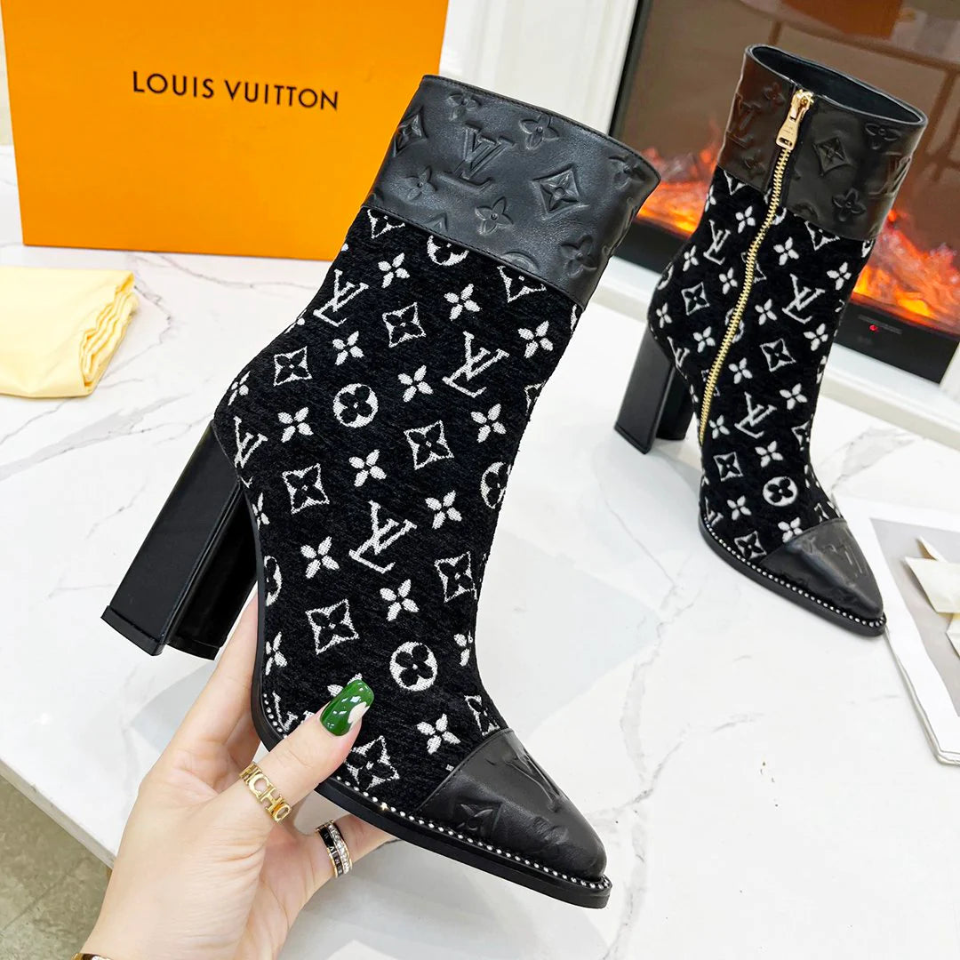 New fashion and versatile casual boots 1024011116