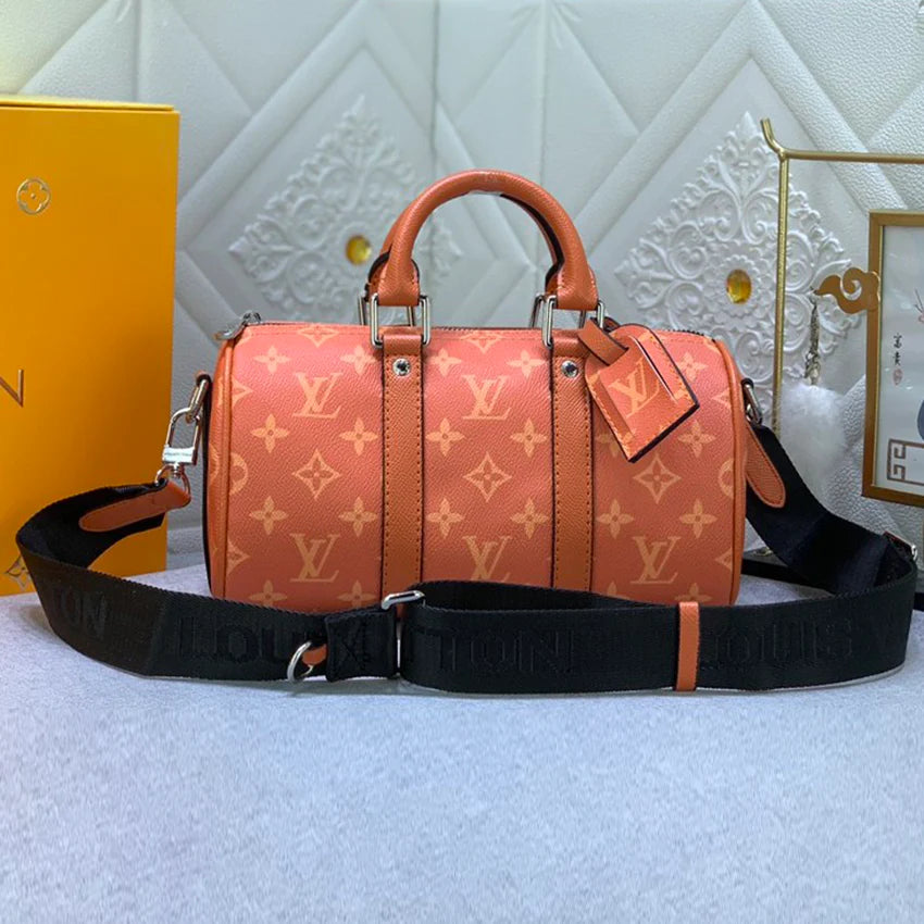 New Fashion Classic Versatile Handheld Crossbody Bag 1024060615