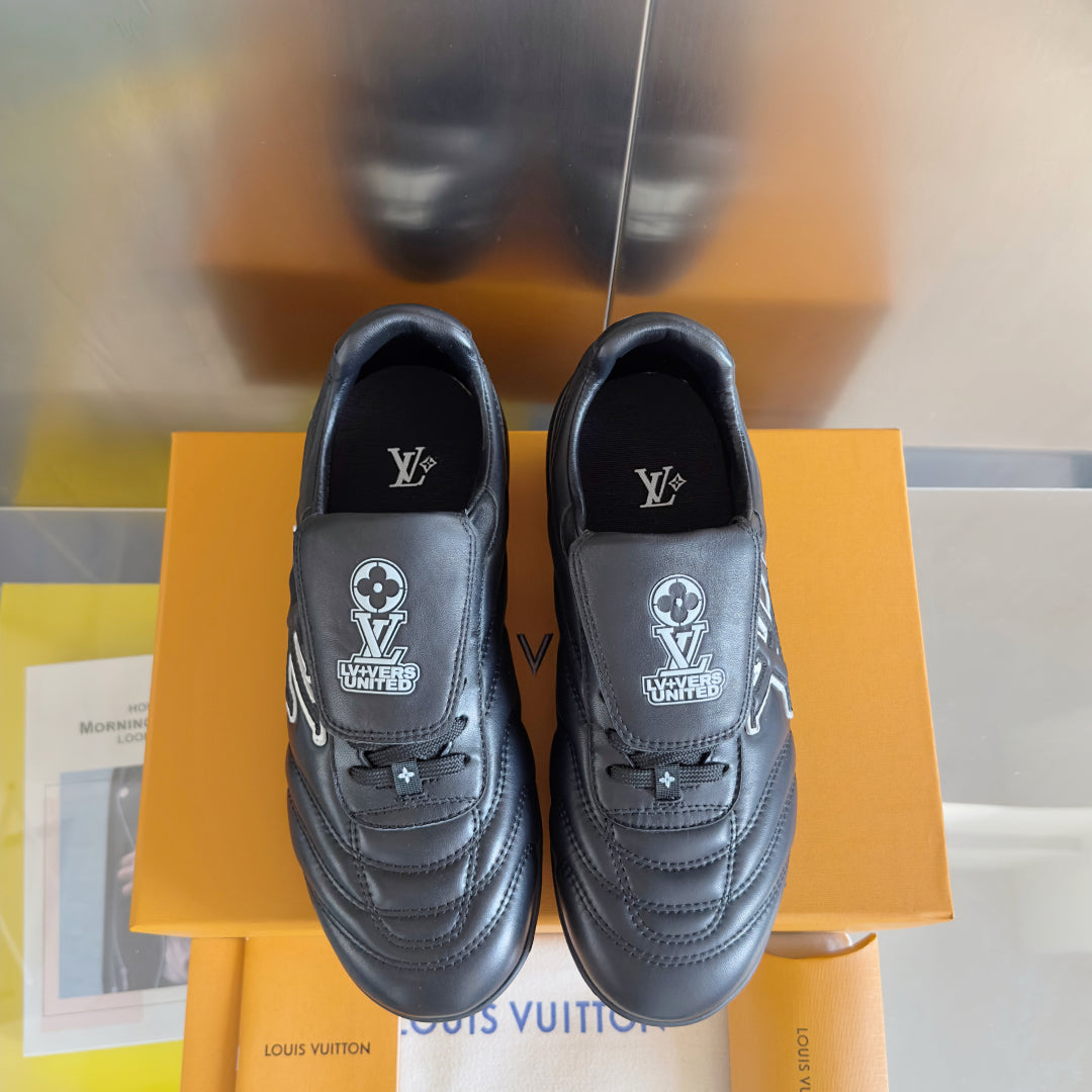 L-Footprint Series Couples Football Shoes 0725021401