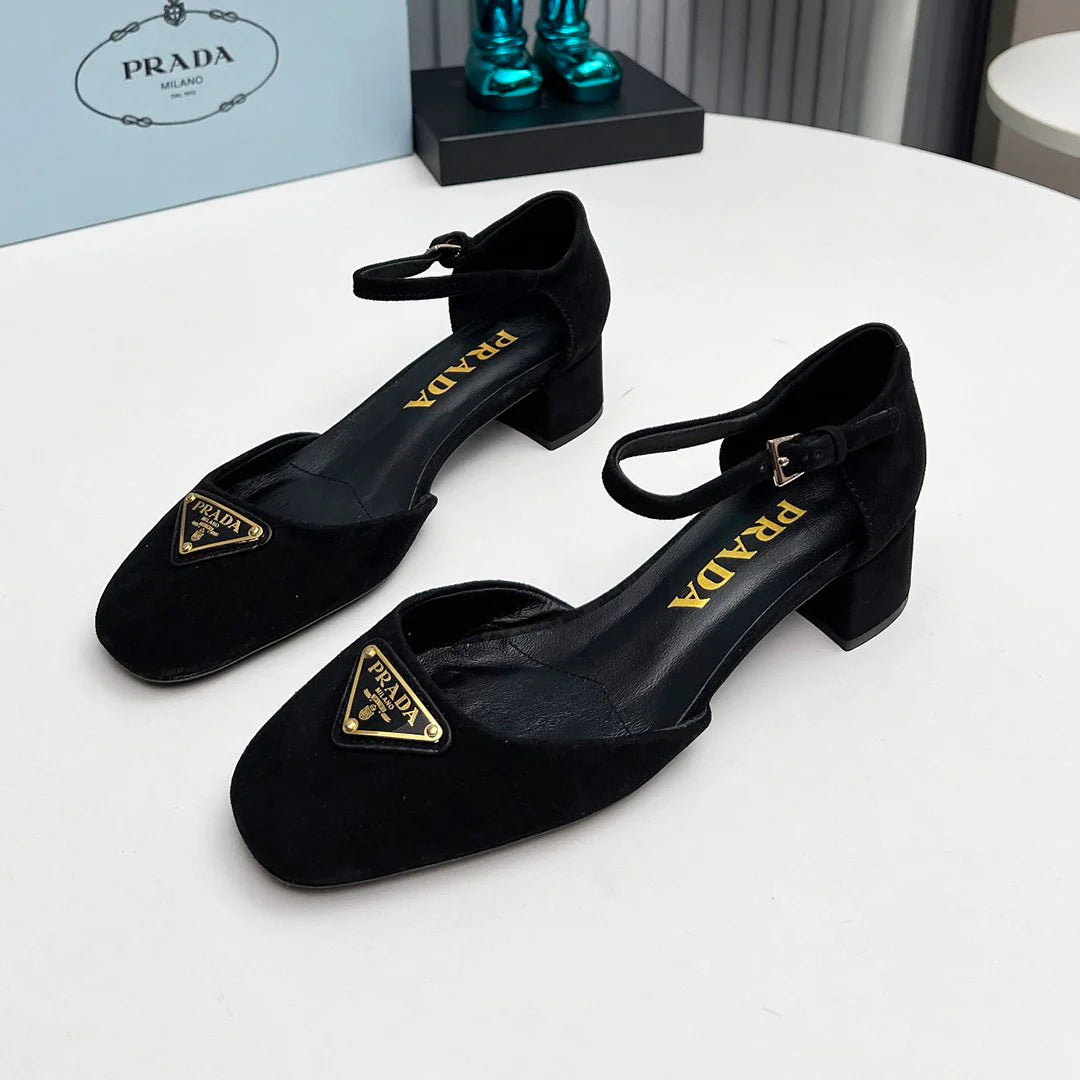 New Lambskin Fashionable and Versatile Women's Shoes Sandals 1024022316