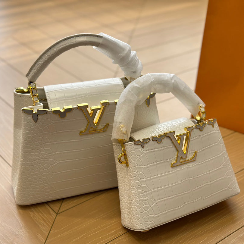 V Logo Classic Fashion All-match Clutch fb0424090209