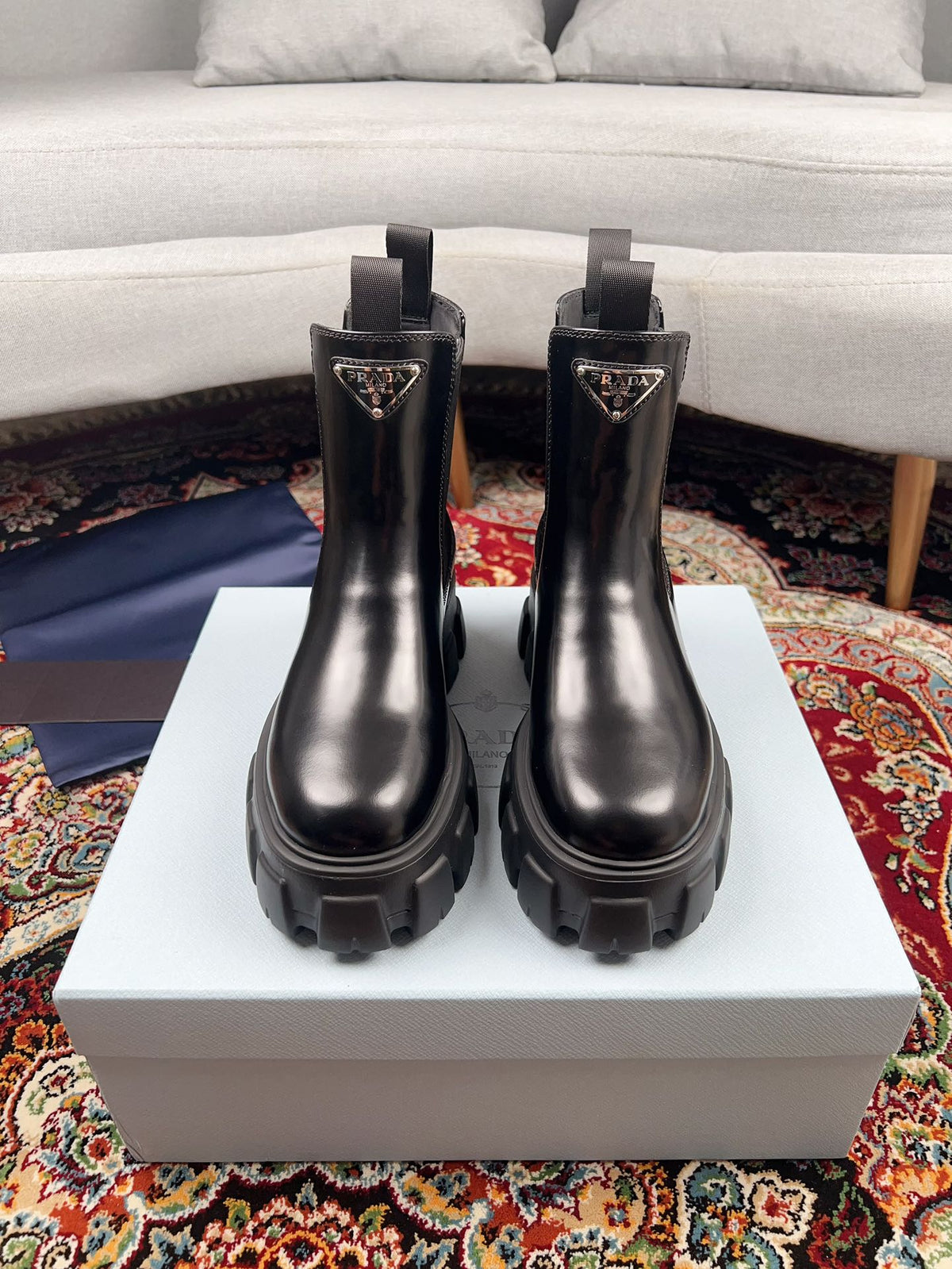P Fashion Thick-soled Leather Boots 0724062404