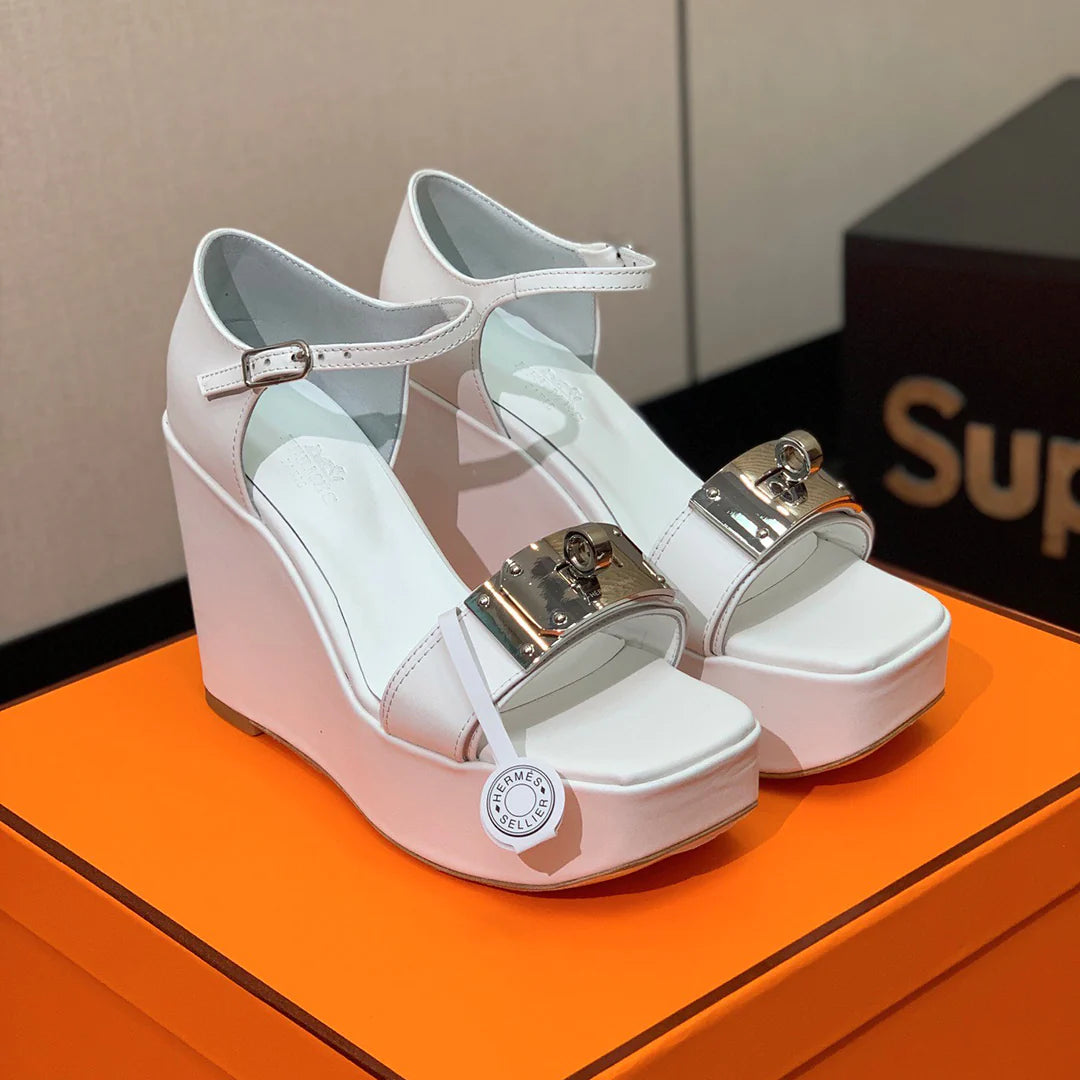 New Fashion Versatile High Heel Sandals 1024032013