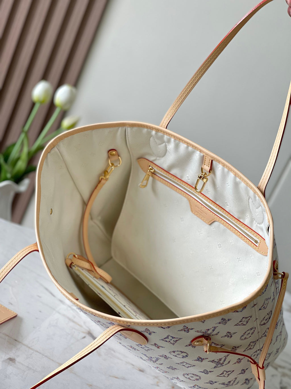 L fashion gradient logo tote bag 0724121203