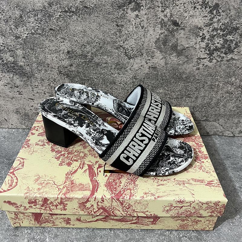 New Fashion D Logo women's slippersPD052024022701