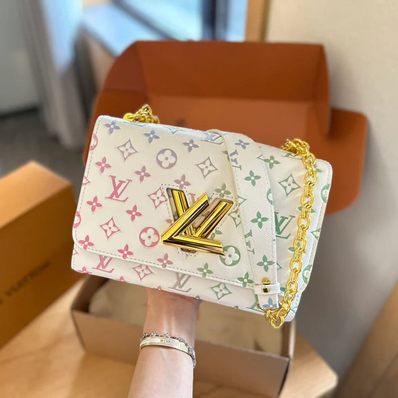 New Fashion Classic Versatile Shoulder Bag 1024050812