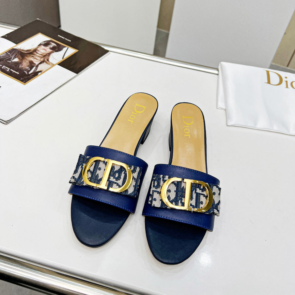low heel metal sandals 03082