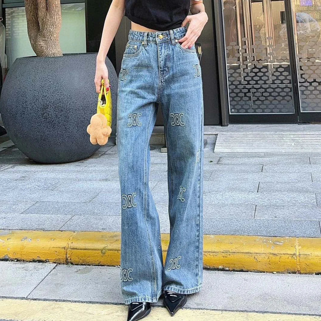 New fashionable and versatile women's casual jeans 1025021311