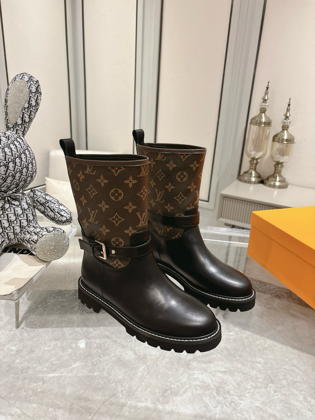 L stylish custom printed leather boots 0724102309