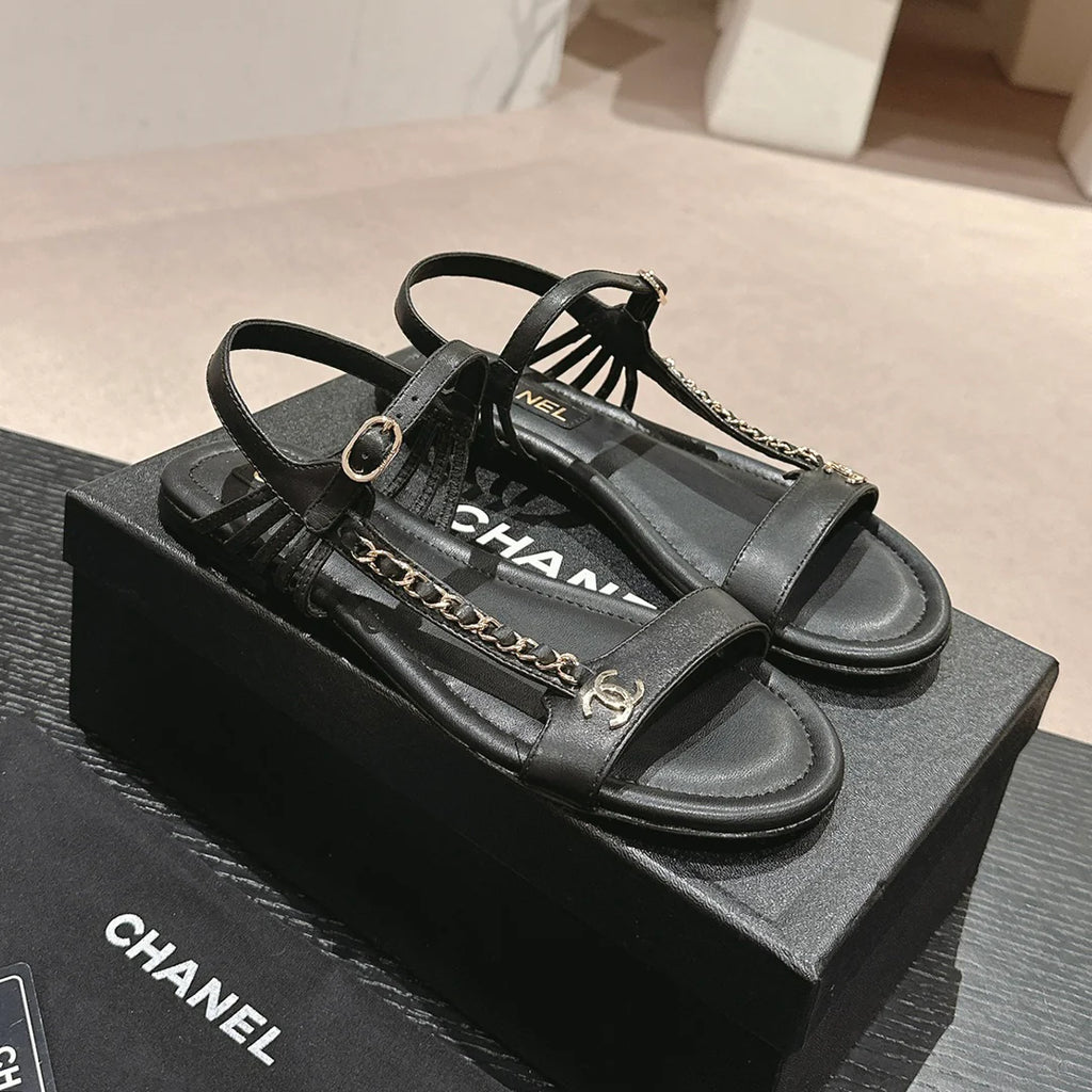 New Fashion Versatile Flat Sandals 1024042610