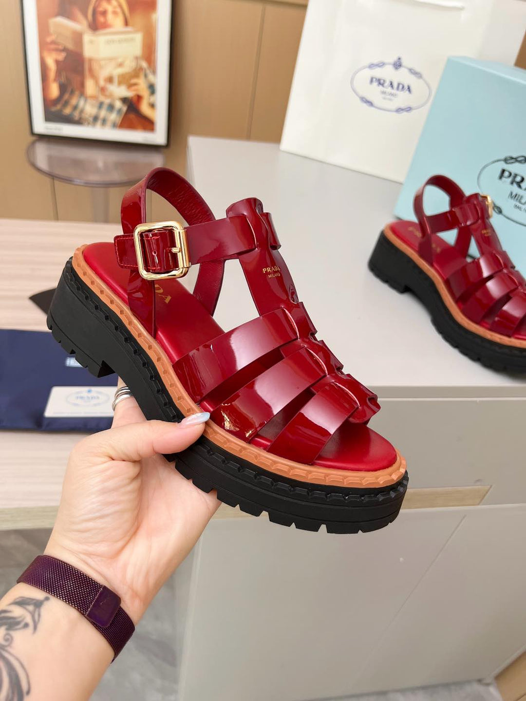 P fashionable new thick-soled sandals 0725061617