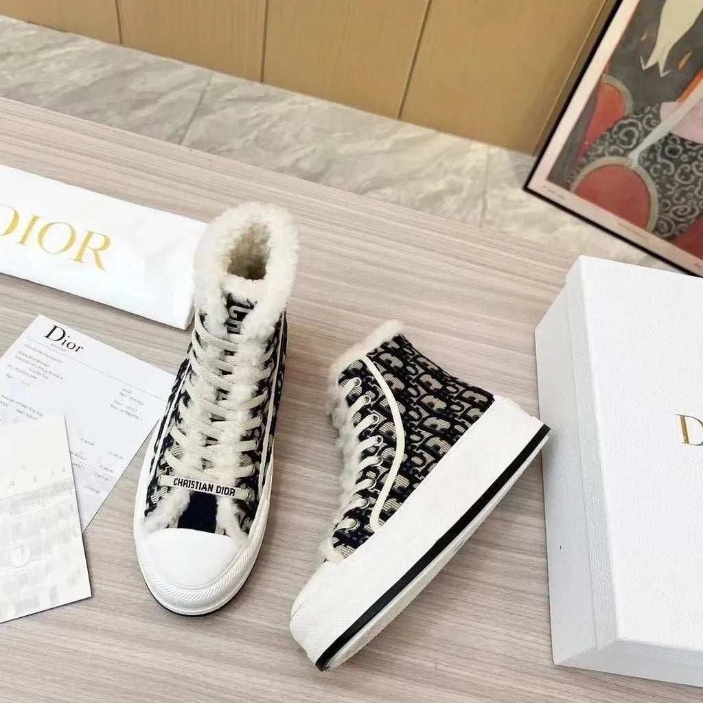 New casual embroidered letter wool shoes 1024103024