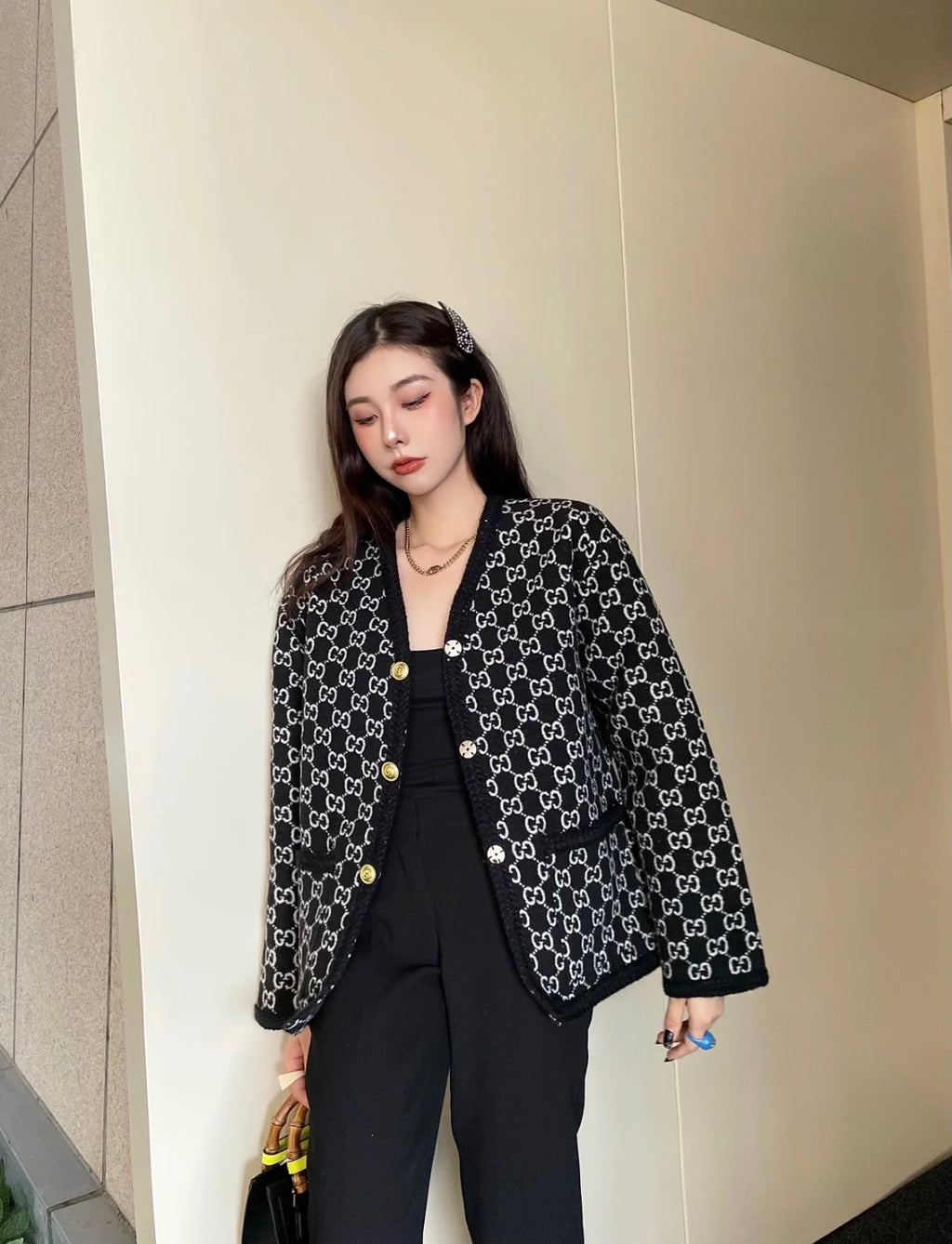 Fashion Cardigan Sweater 0725012301