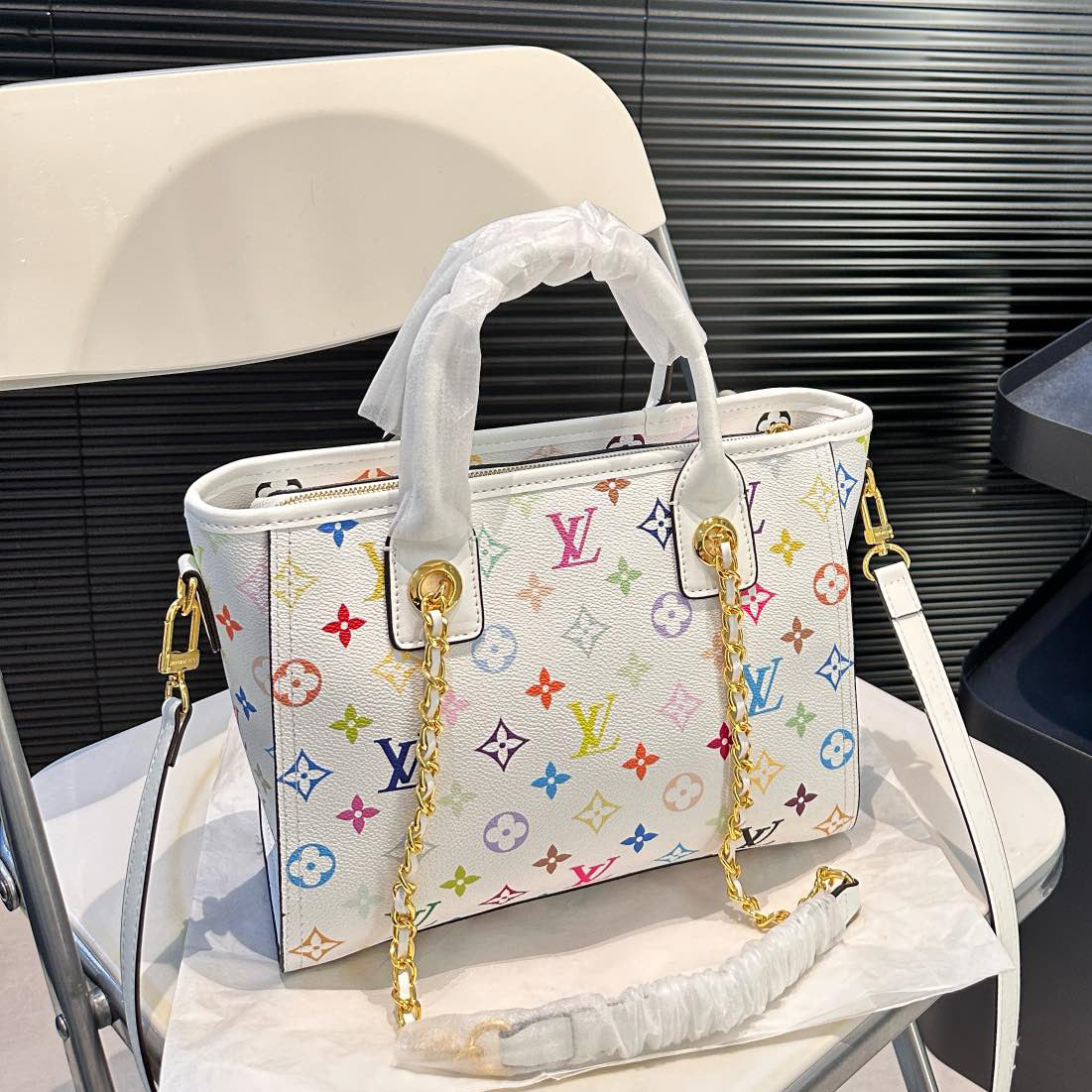 V new fashion printed single crossbody handbag 0724082909
